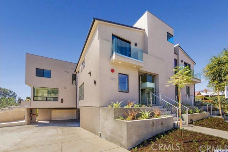 2222 Montrose Ave #G